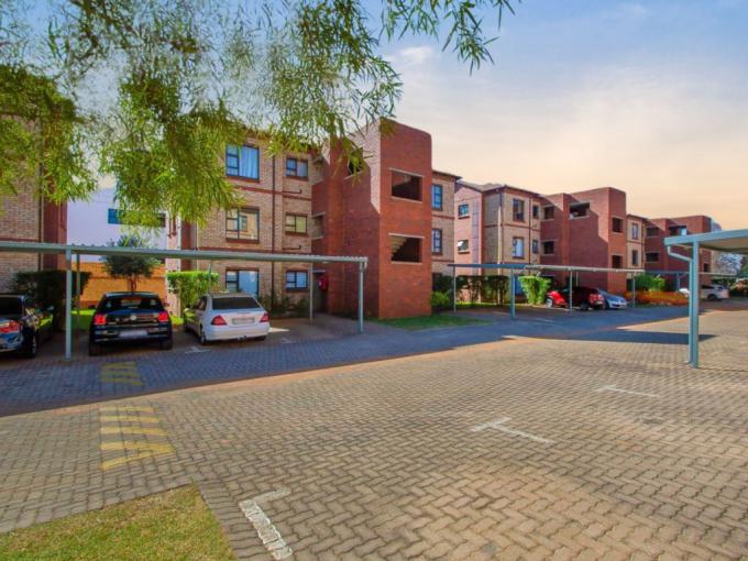 2 Bedroom Apartment for Sale For Sale in Randpark Ridge - MR637542