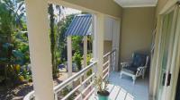 Balcony - 15 square meters of property in Cowies Hill 