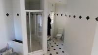 Main Bathroom - 20 square meters of property in Cowies Hill 