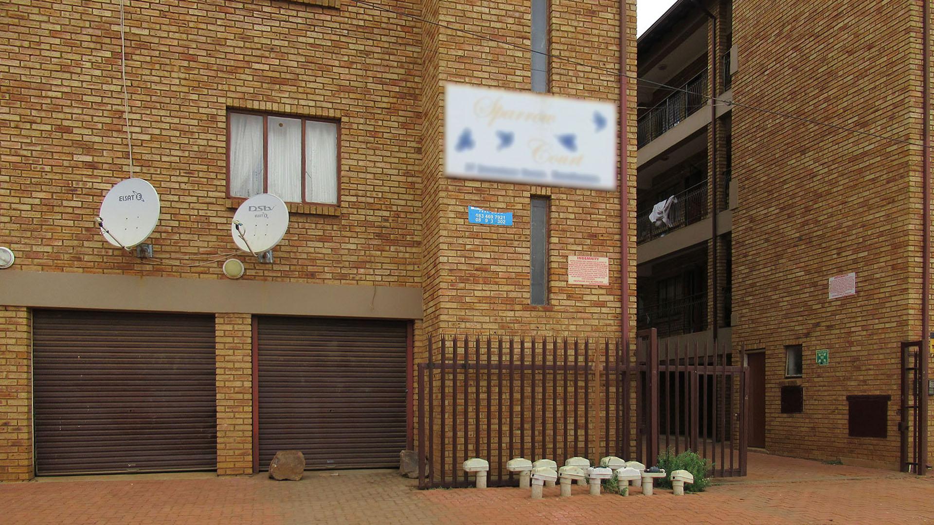 Front View of property in Randfontein