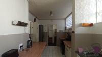 Kitchen - 20 square meters of property in Windsor East