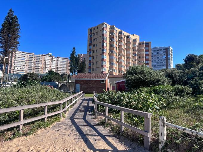 1 Bedroom Apartment for Sale For Sale in Amanzimtoti  - MR637657