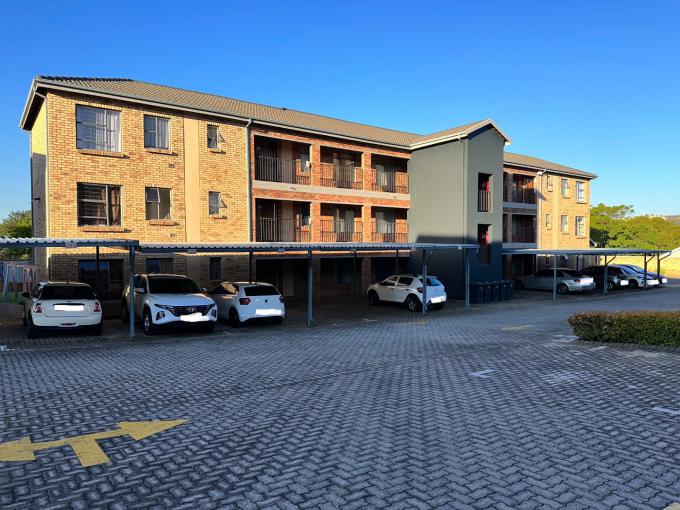 2 Bedroom Apartment for Sale For Sale in Weltevreden Park - MR637807