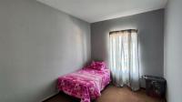 Bed Room 1 - 13 square meters of property in Brakpan