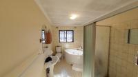 Main Bathroom - 7 square meters of property in Waterfall