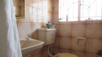 Bathroom 2 - 5 square meters of property in Lenasia South