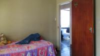 Bed Room 2 - 13 square meters of property in Lenasia South