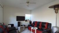 Lounges - 13 square meters of property in Newlands - JHB