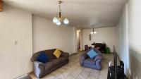 Lounges - 19 square meters of property in Morehill