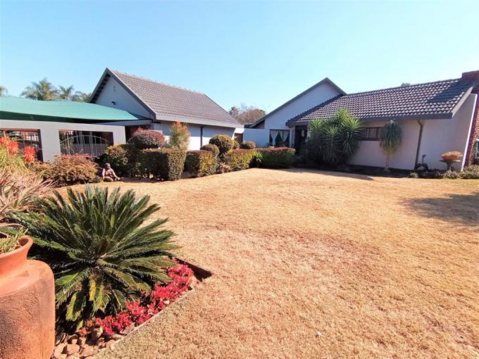 5 Bedroom House for Sale For Sale in Doringkloof - MR638000