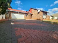  of property in Dawn Park