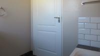 Bathroom 1 - 4 square meters of property in Selcourt