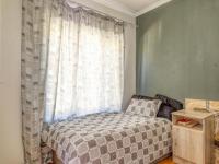 Bed Room 1 of property in Constantia Kloof