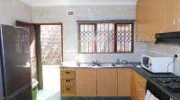 Kitchen - 11 square meters of property in Reservior Hills