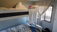 Bed Room 1 - 11 square meters of property in Reservior Hills