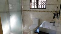 Bathroom 1 - 4 square meters of property in Reservior Hills