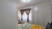 Bed Room 2 - 16 square meters of property in Helderwyk Estate