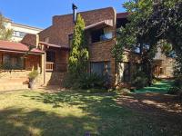  of property in Glenvista