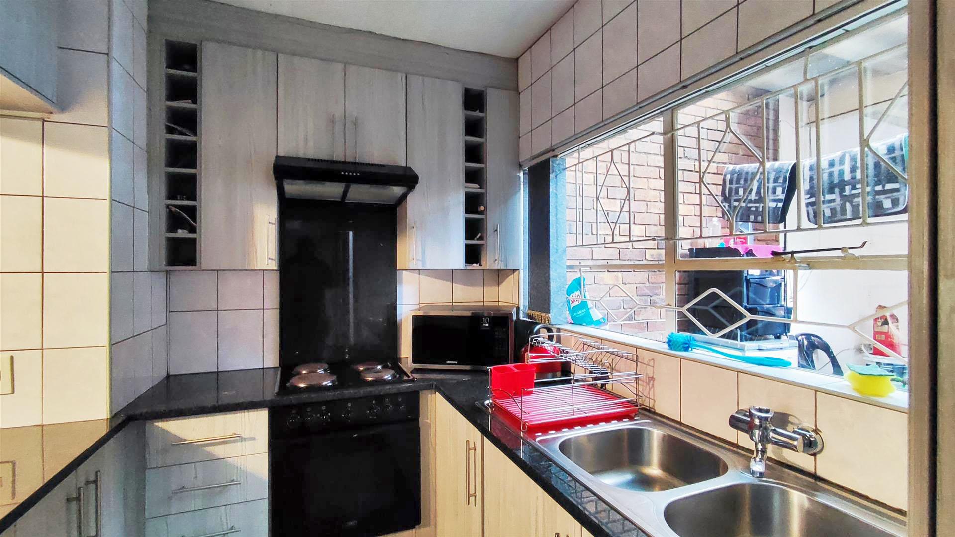 Kitchen - 6 square meters of property in Benoni