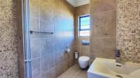 Bathroom 1 - 6 square meters of property in Bartlett AH