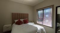 Main Bedroom - 15 square meters of property in Erand Gardens