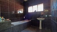 Bathroom 1 - 19 square meters of property in Pretoria Rural