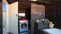 Bathroom 1 - 19 square meters of property in Pretoria Rural