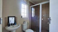 Main Bathroom - 5 square meters of property in Sky City