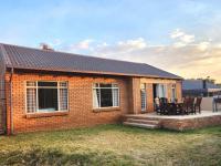 3 Bedroom 2 Bathroom Simplex for Sale for sale in Garsfontein