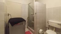 Bathroom 1 - 8 square meters of property in Windsor West