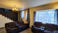 Lounges - 45 square meters of property in Dalpark