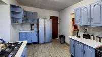 Kitchen - 35 square meters of property in Dalpark