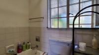 Bathroom 1 - 15 square meters of property in Dalpark