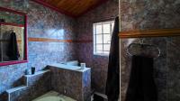 Bathroom 2 - 8 square meters of property in Dalpark