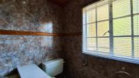 Bathroom 2 - 8 square meters of property in Dalpark