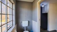 Bathroom 3+ - 4 square meters of property in Dalpark