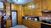 Kitchen of property in Persida