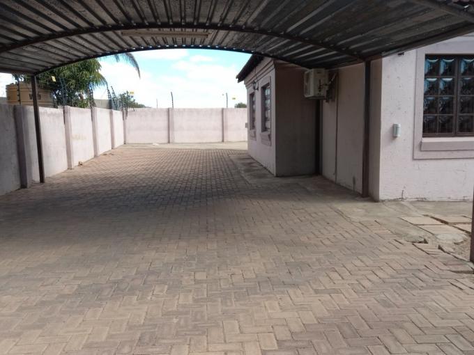 3 Bedroom House to Rent in Polokwane - Property to rent - MR639193