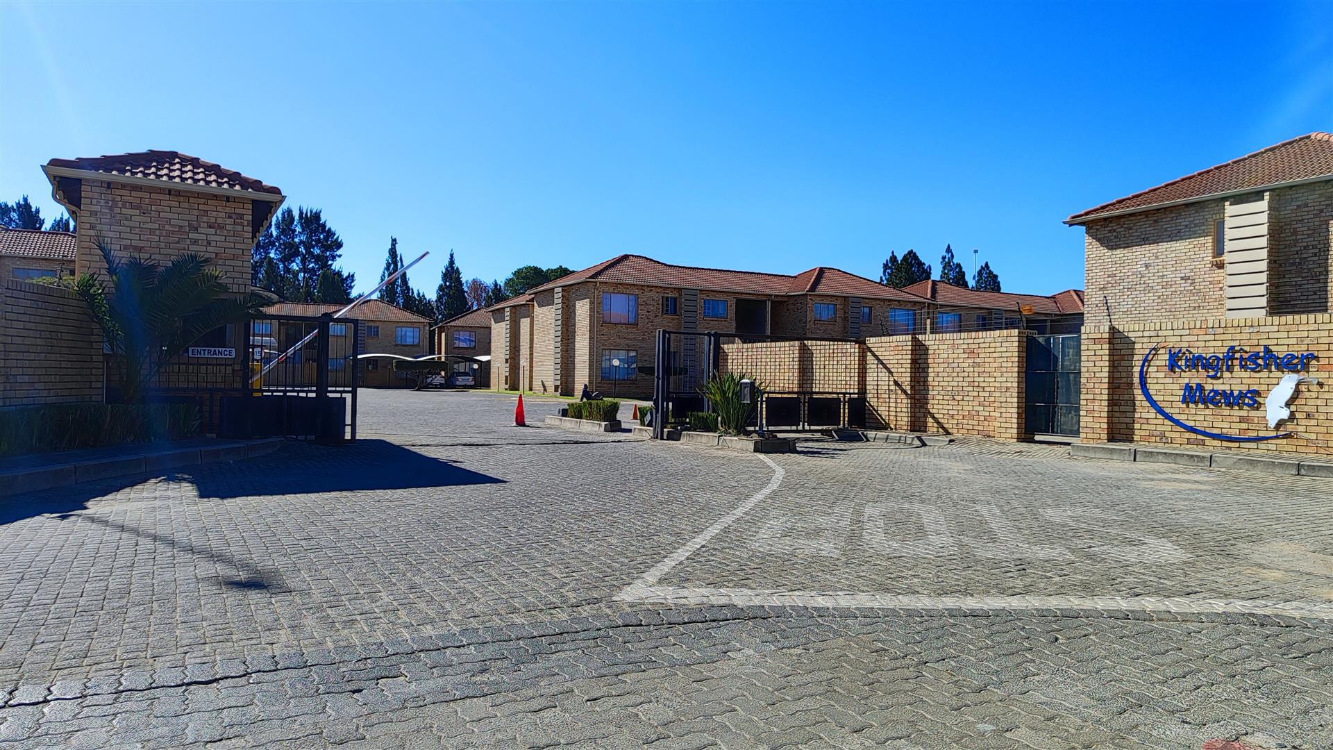 Front View of property in Vanderbijlpark