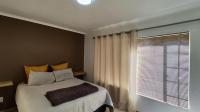 Main Bedroom - 14 square meters of property in Vanderbijlpark