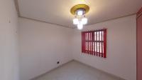 Bed Room 1 - 12 square meters of property in Durban Central