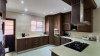 Kitchen - 18 square meters of property in Bartlett AH