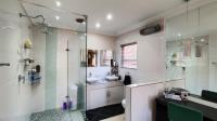 Main Bathroom - 6 square meters of property in Bartlett AH