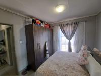 Bed Room 1 of property in Soweto