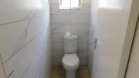 Bathroom 1 - 8 square meters of property in Umtentweni