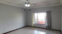 Main Bedroom - 27 square meters of property in Umtentweni