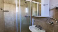 Main Bathroom - 4 square meters of property in Pomona