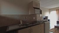 Kitchen - 8 square meters of property in Erand Gardens