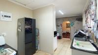 Kitchen - 18 square meters of property in Escombe 