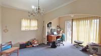 Bed Room 1 - 22 square meters of property in Escombe 